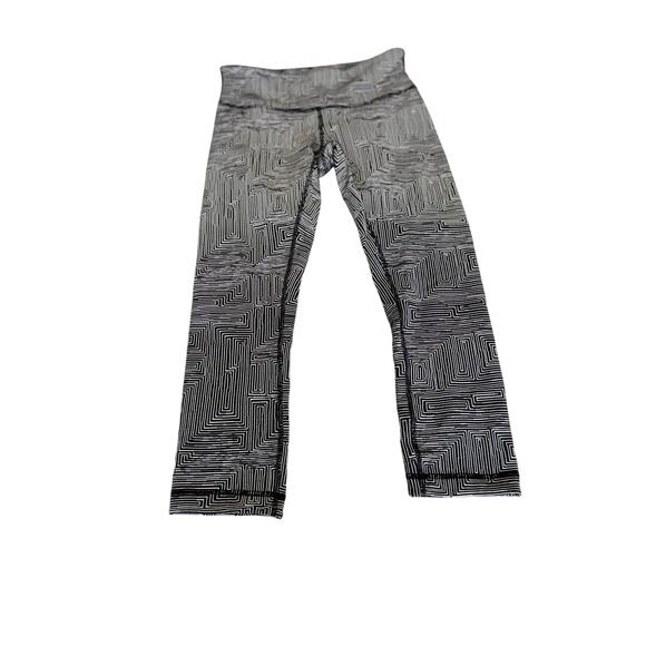 Lululemon women’s leggings size 4 - Picture 1 of 11